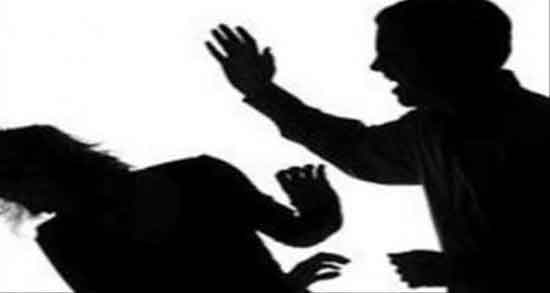 تعبیر خواب سیلی خوردن از مرده