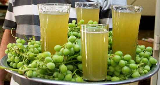 فواید آبغوره طبیعی