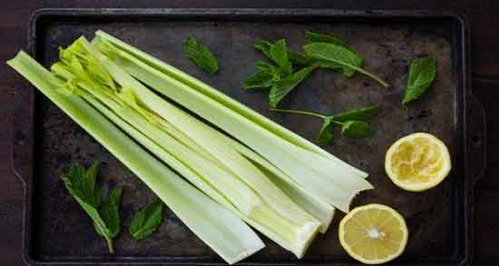 آب کرفس برای چی خوبه
