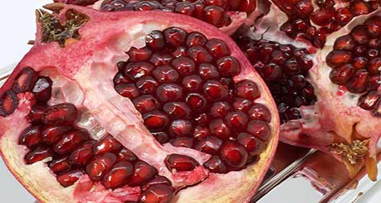 انار و اسید اوریک ؛ کاهش اسید اوریک خون با خوردن میوه انار