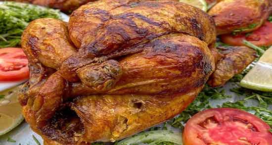 برگ بو در پخت مرغ ؛ عطر و طعم دادن به مرغ مجلسی با برگ بو