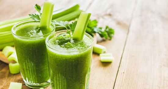 خواص آب کرفس در طب سنتی ؛ چه فوایدی برای بیماران دارد؟