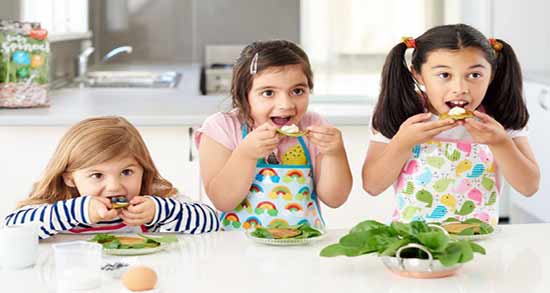 خواص اسفناج برای کودکان ؛ دادن اسفناج برای بچه ها چه خاصیتی دارد
