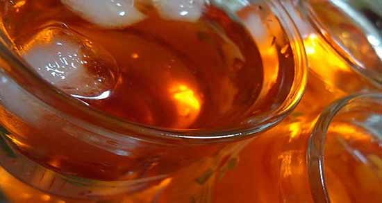 خواص گلاب و زعفران ؛ نوشیدنی پر خاصیت با ترکیب گلاب و زعفران