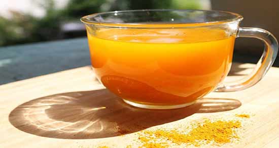 طرز تهیه چای زردچوبه برای پاکسازی کبد ؛ خواص بسیار زیاد چای زردچوبه