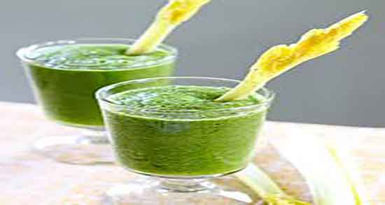 عوارض اب کرفس چیست