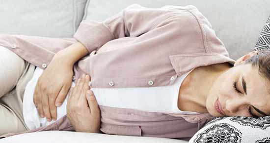 فواید رازیانه برای پریودی ؛ خواص مصرف دمنوش و عرق رازیانه برای پریود شدن