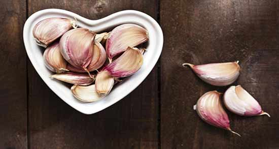 مضرات سیر برای کودکان ؛ خوردن سیر برای کودکان چه خطری دارد