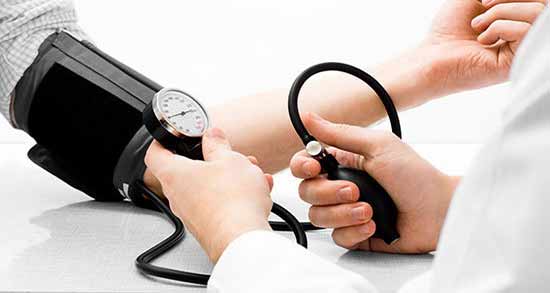 موز و فشار خون ؛ مصرف میوه موز باعث افزایش یا کاهش فشار خون می شود؟