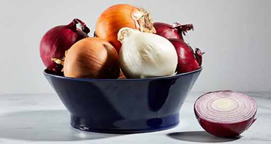 ویتامین های پیاز ؛ پیاز سرشار از مواد مغذی و ویتامین های A، E و C 