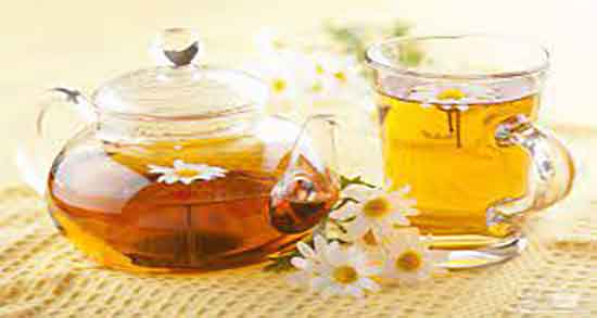 خواص دمنوش بابونه برای کودکان ؛ بخور دمنوش بابونه برای نوزاد