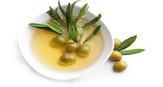 ریختن روغن زیتون در ناف برای یبوست ؛ روغن زیتون در ناف برای یبوست