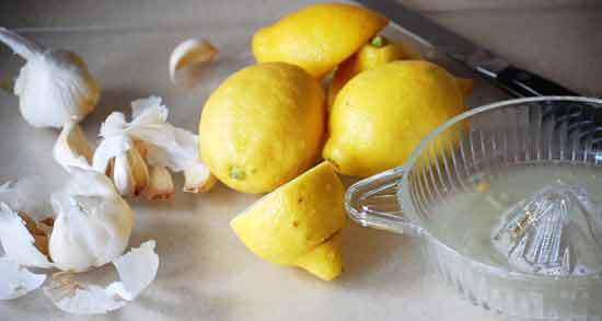 لیمو سنگی و سیر ؛ فواید درمانی مصرف ترکیب لیمو سنگی و سیر برای سلامتی بدن