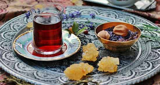 لیمو عمانی و گل گاو زبان ؛ خواص درمانی و دارویی مصرف گل گاو زبان با لیمو عمانی