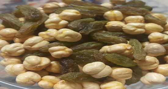 خواص نخودچی کشمش برای کودکان ؛ مواد مغذی موجود در نخودچی کشمش مفید برای رشد کودک