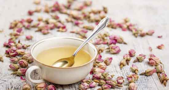 خواص گل محمدی برای یبوست ؛ تاثیر استفاده از گل محمدی برای درمان یبوست