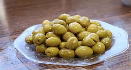 زیتون شور برای کبد چرب ؛ خوردن زیتون شور چه تاثیری روی کبد چرب دارد