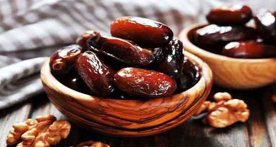 خرما و گردو در بدنسازی ؛ تاثیر مصرف خرما و گردو برای بدن ورزشکاران