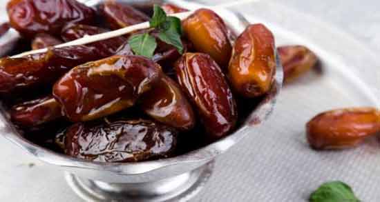 خواص خرما برای پوست صورت ؛ درمان جوش و آکنه با خرما