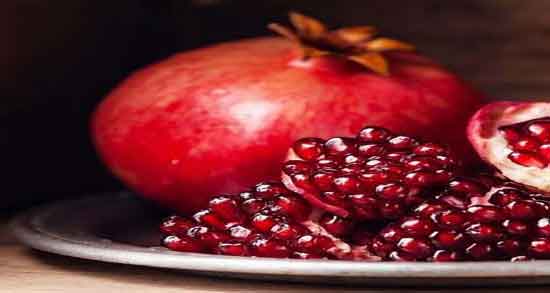 آب انار با چی بخوریم ؛ ایا مصرف اب انار با بستنی خوشمزه است