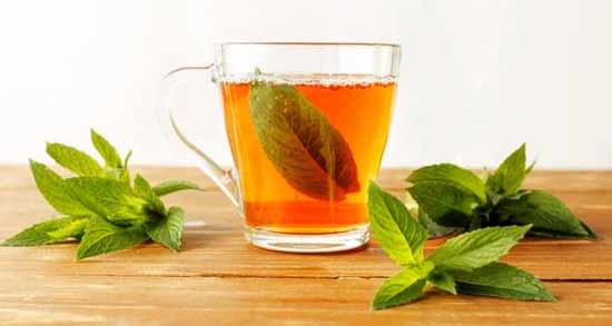 خوردن چای سبز با معده خالی ؛ خواص و مضرات خوردن چای سبز با معده خالی