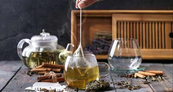 چای سبز برای ورم معده ؛ فواید و مضرات خوردن چای سبز برای ورم معده