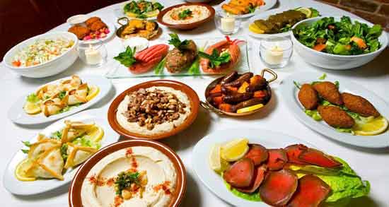 تعبیر خواب غذا ابن سیرین معنی غذا در خواب های ما از نظر ابن سیرین چیست
