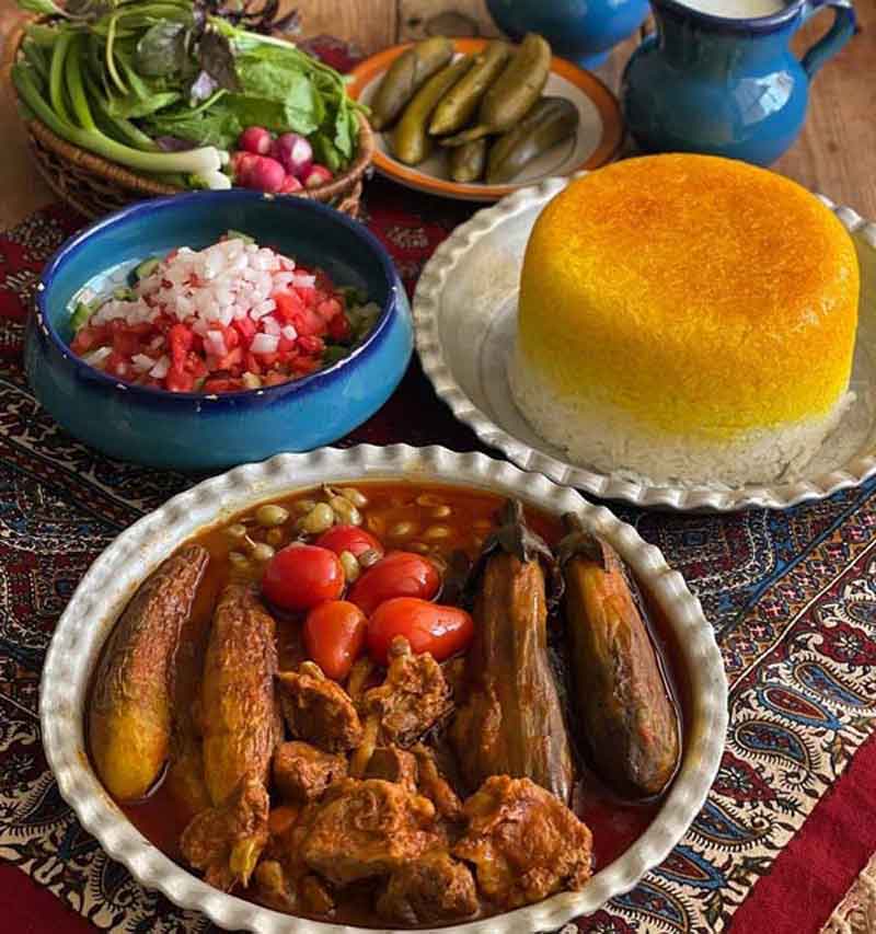 تزیین خورشت بادمجان