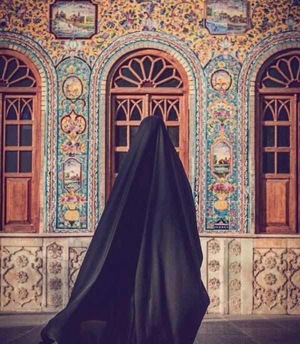 تعبیر خواب گم شدن چادر مشکی در مسجد + معنی گم شدن چادر مشکی در مسجد چیست