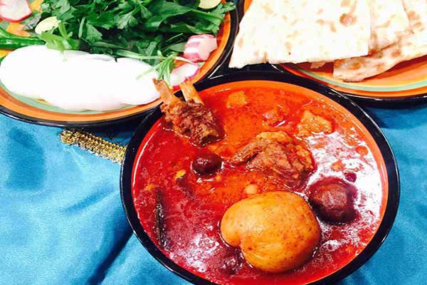 تعبیر خواب خوردن آبگوشت چیست + معنی خوردن آبگوشت در خواب چیست