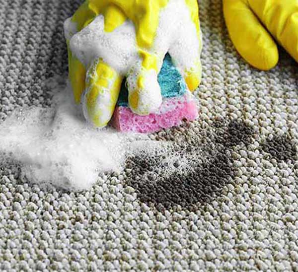 تعبیر خواب مدفوع بچه روی فرش + معنی مدفوع بچه روی فرش در خواب چیست