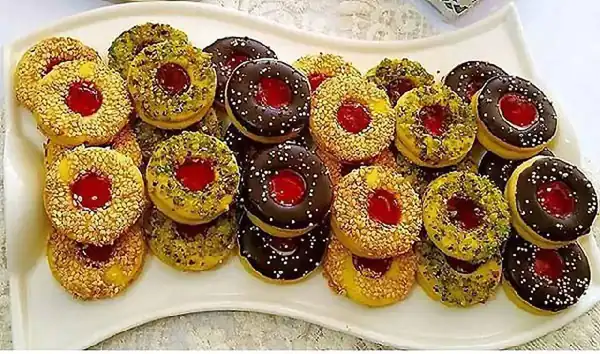 اگر خمیر شیرینی سفت شد چه کنیم نی نی سایت اگر خمیر شیرینی خشک شد چه کنیم علت ترک خوردن خمیر شیرینی مربایی اگر خمیر شیرینی نارگیلی سفت شد چه کنیم با شیرینی خشک شده چی درست کنیم اگر خمیر شیرینی نخودچی سفت شد چه کنیم دلیل پهن شدن شیرینی در فر اگر خمیر کلمپه سفت شد چه کنیم