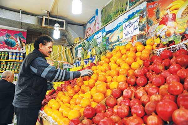 تعبیر خواب میوه خریدن از مغازه + معنی میوه خریدن از مغازه در خواب چیست