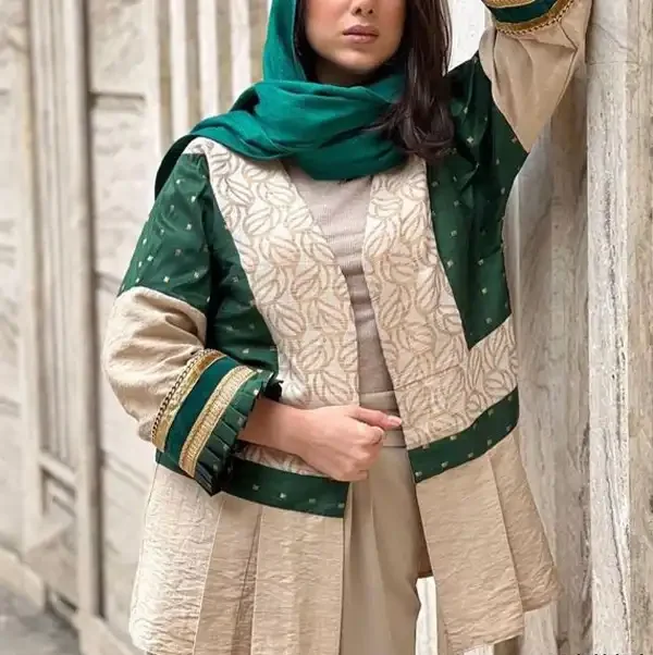 مدل لباس زنانه ایرانی بسیار زیبا و جذاب مناسب افراد خوش سلیقه