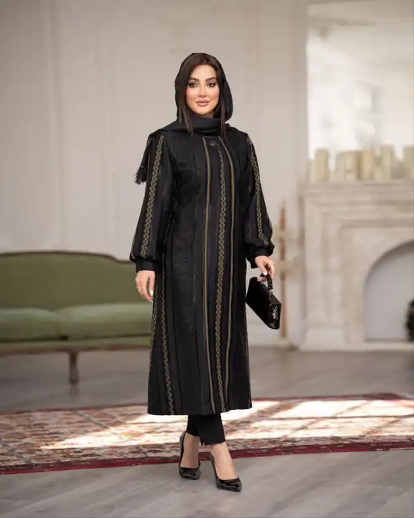 مدل مانتو مجلسی بلند زنانه در طرح های مختلف مناسب برای افراد شیک پوش