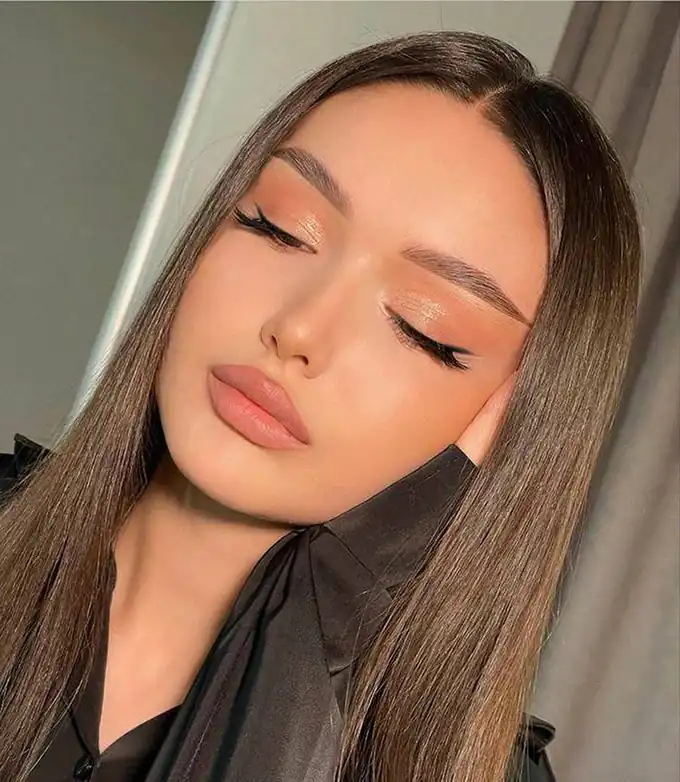 مدل آرایش صورت ملایم مجلسی + زیباترین مدل های آرایش مجلسی سال