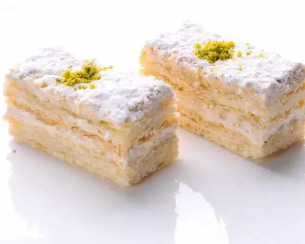 انواع مدل شیرینی تر + خوشمزه ترین و تازه ترین انواع شیرینی برای پذیرایی از مهمان