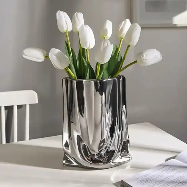 جدیدترین مدل گلدان رومیزی + شیک ترین مدل های گلدان رومیزی سنگی و شیشه ای با فروش ویژه